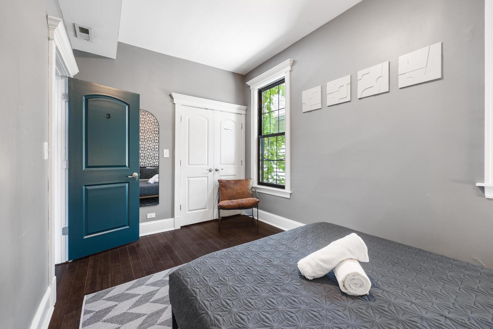 Wrigleyville Suites Chicago Exterior photo