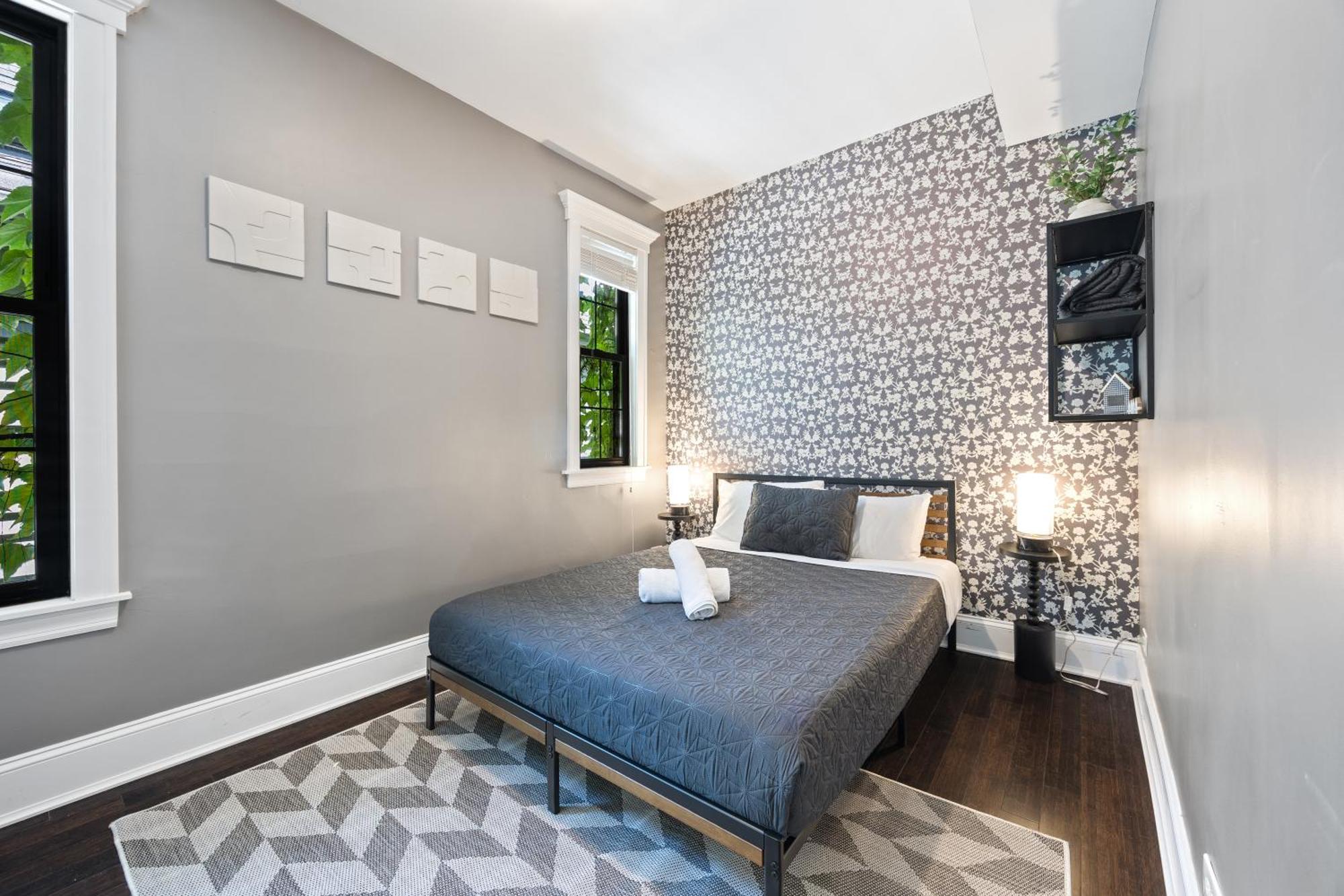 Wrigleyville Suites Chicago Exterior photo